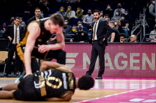 星效力的俱 星效力的俱