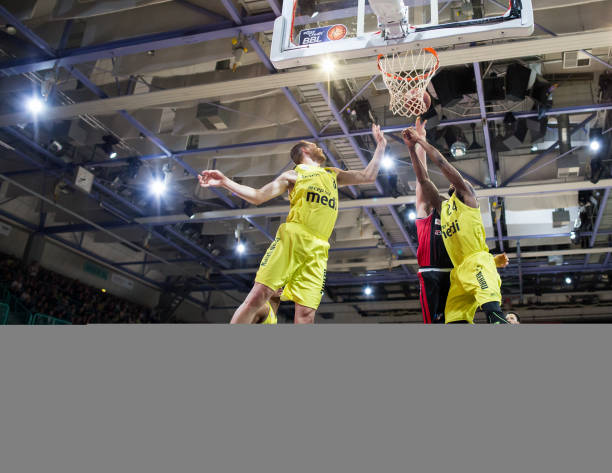 优雅的游泳 优雅的游泳