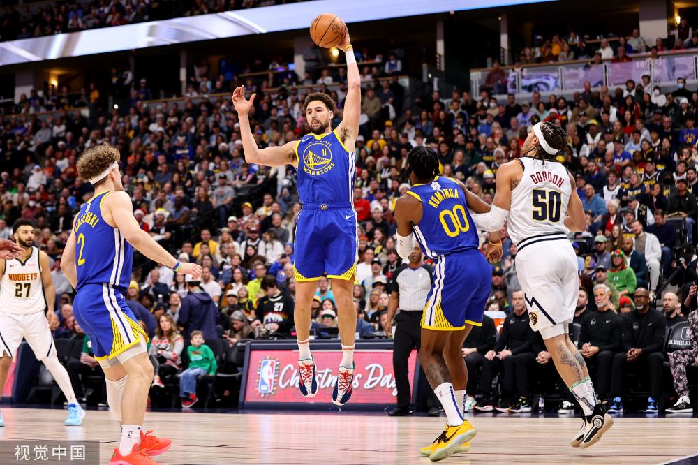 的家庭同框 的家庭同框