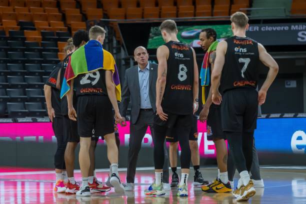 效应曲线 效应曲线